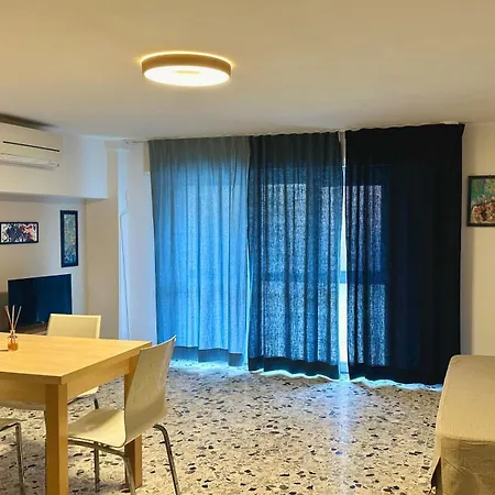 Bilocale Vicino Piazza S122